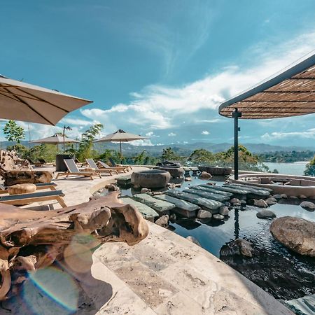 The Brown, Guatape, Autograph Collection Hotel Exterior photo