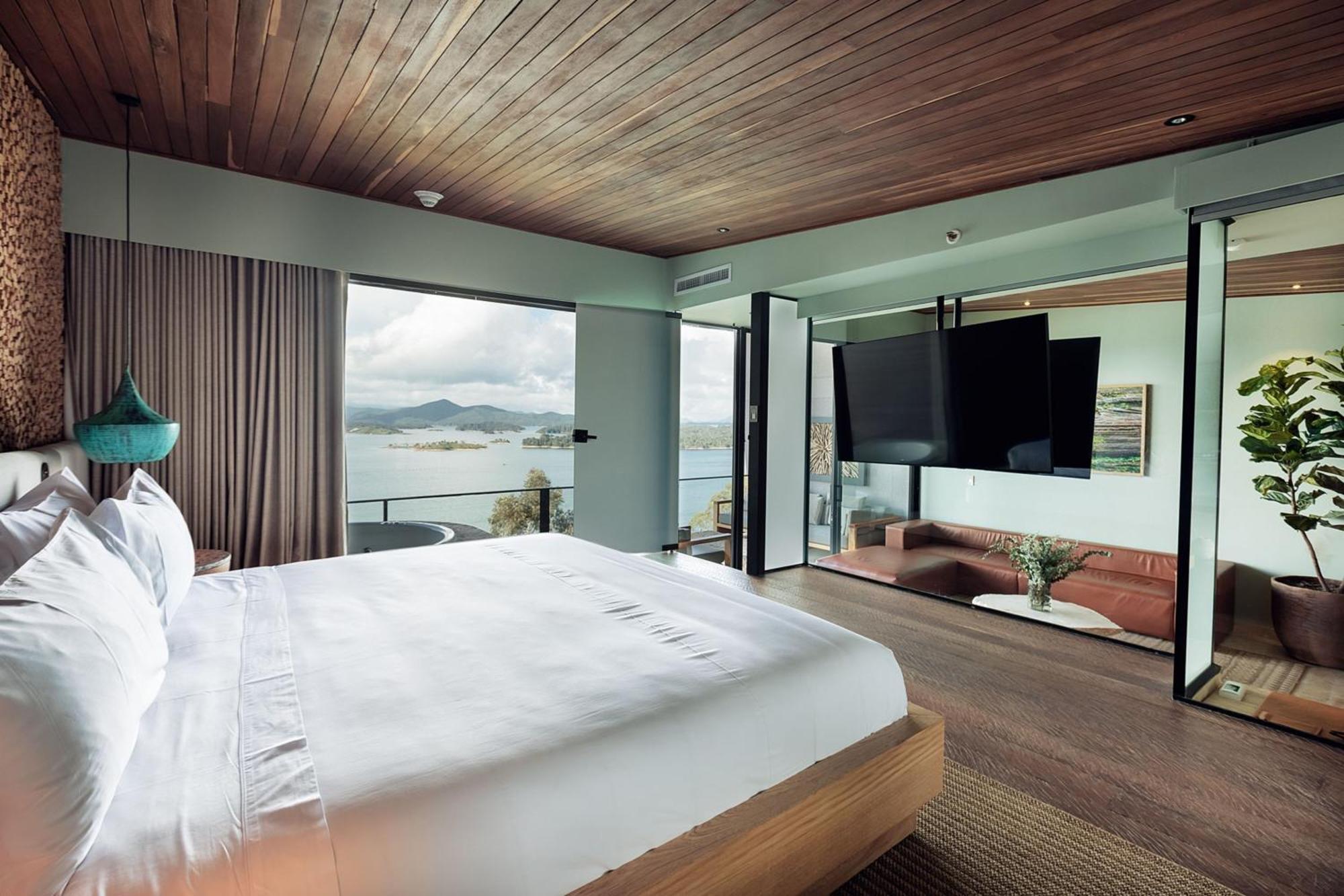 The Brown, Guatape, Autograph Collection Hotel Exterior photo