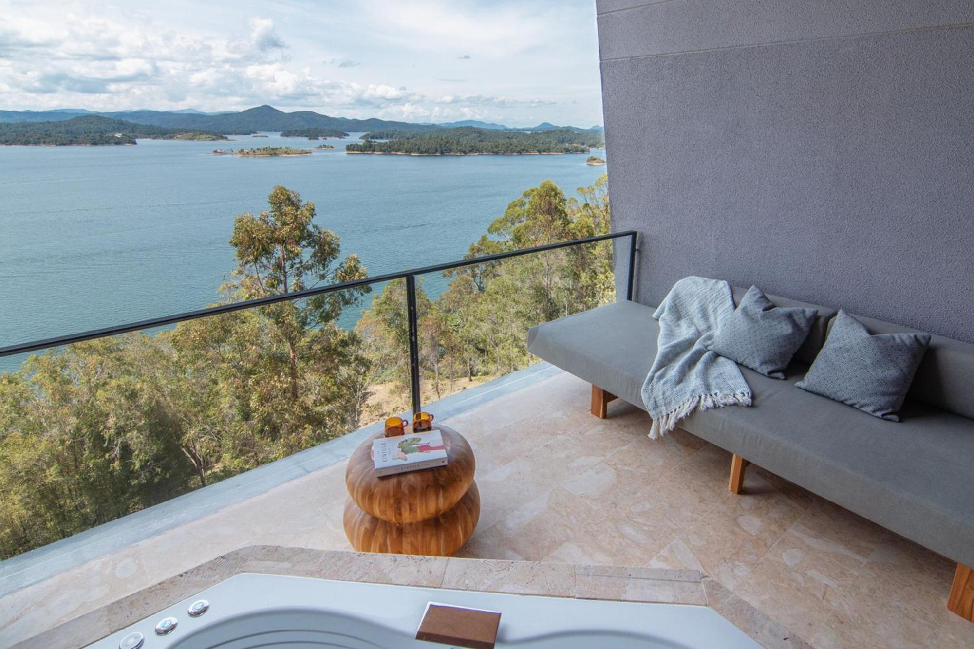The Brown, Guatape, Autograph Collection Hotel Exterior photo